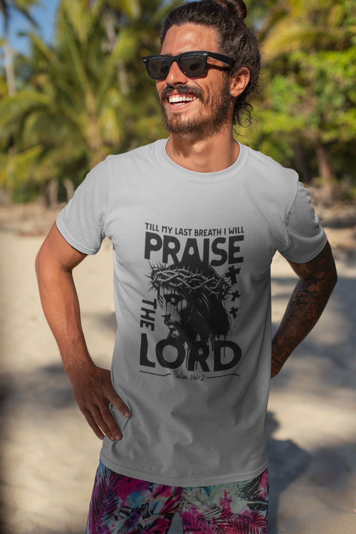 Worship Christian T-Shirt – Praise God Faith Graphic Tee