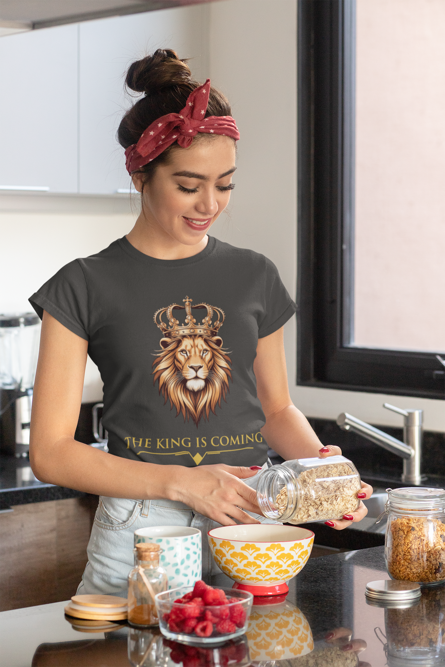 The King Is Coming Shirt – Lion of Judah Christian Graphic Tee (Copy)
